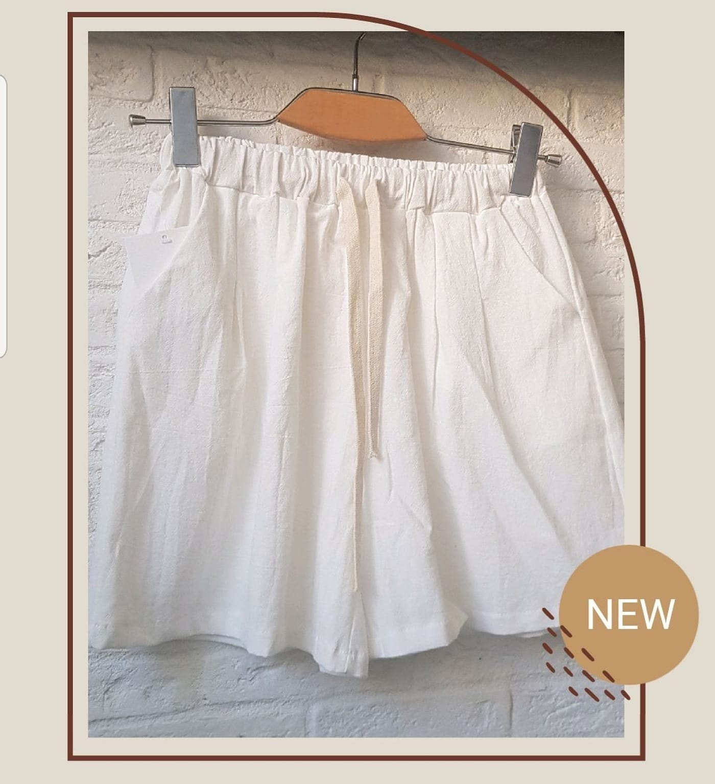 Белые легкие шорты женские свободного кроя (5)